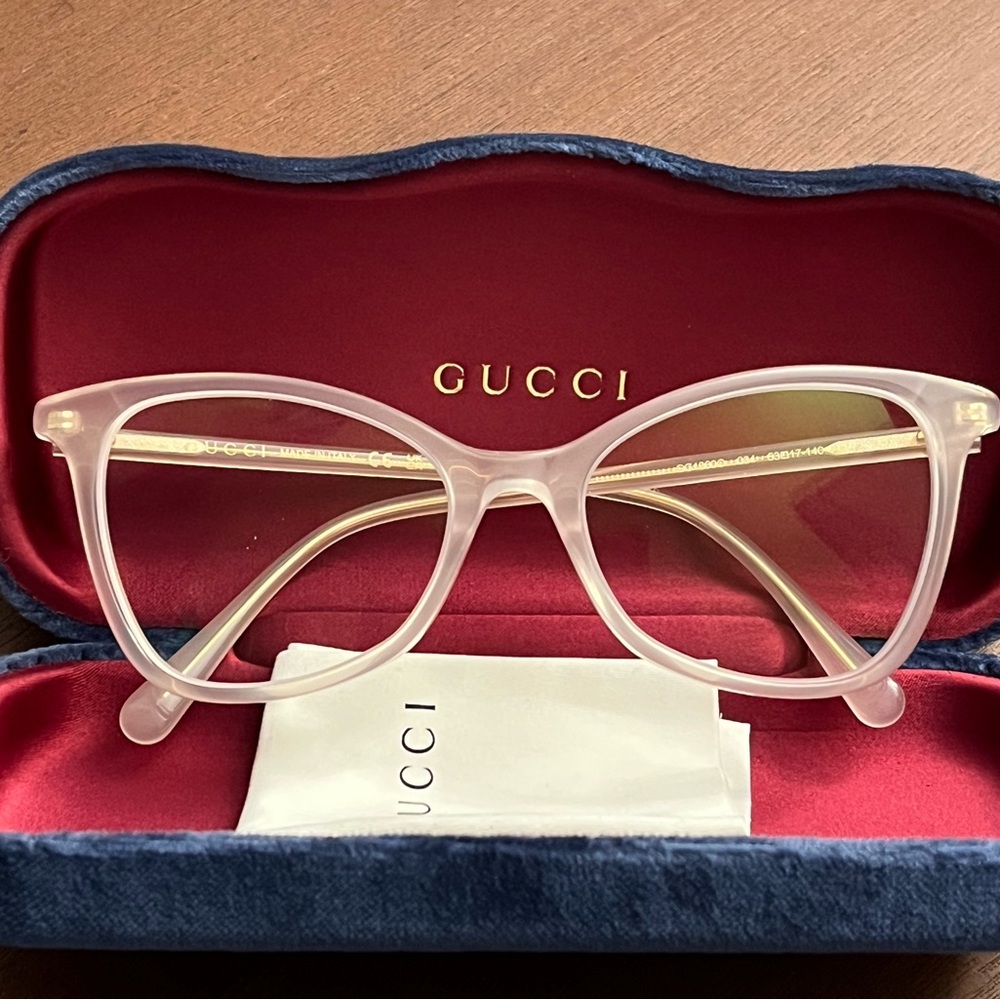 Gucci beige eyeglasses GG1360O